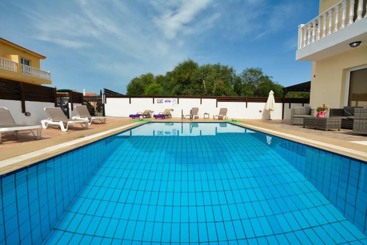 Nissi Crystal Villa Ayía Nápa